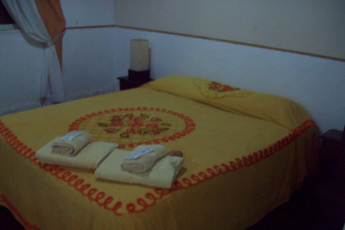 Individually furnished, bed sheets