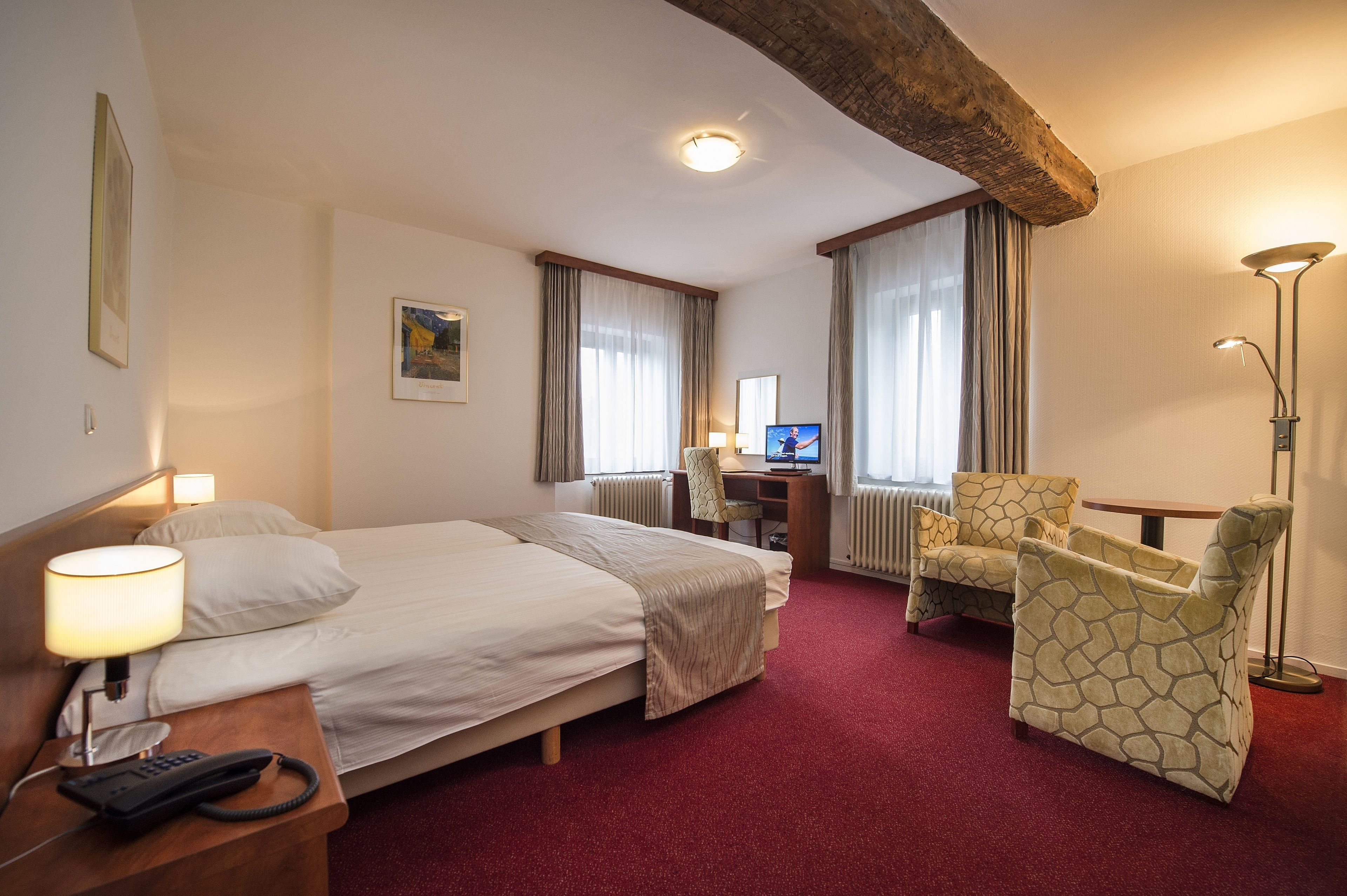 comfort double room | in-room safe, desk, laptop workspace, cots/infant beds