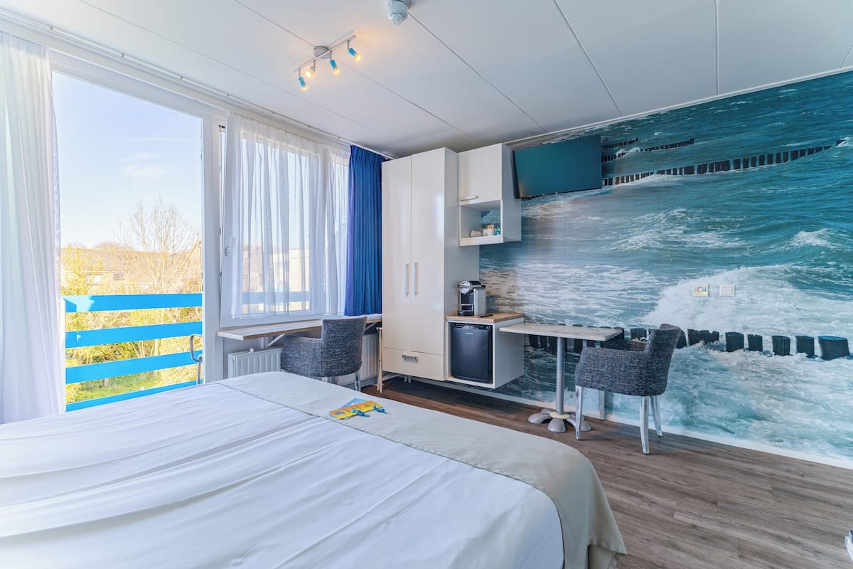 雙人房 | 迷你吧、客房內保險箱、遮光布/窗簾、熨斗/熨衣板