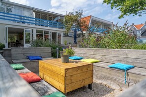 Standard Single Room | Terrace/patio - Hotel Kijkduin (Domburg)
