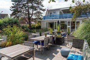 BBQ/picnic area - Hotel Kijkduin (Domburg)