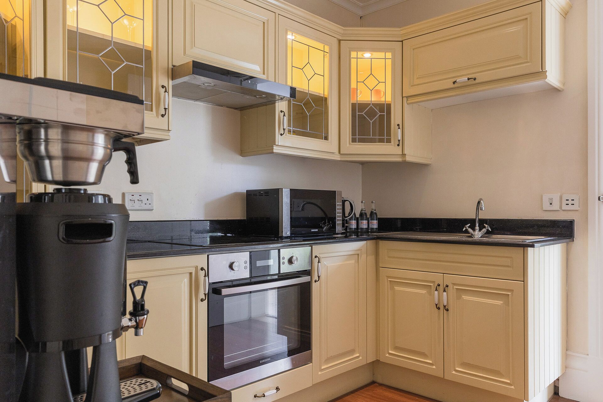 blixen suite | private kitchen | coffee/tea maker
