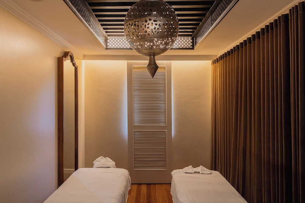 Hemingways Nairobi, an SLH Hotel by null