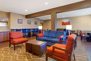 Lobby - Comfort Inn & Suites Page at Lake Powell (Page)