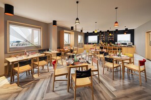 Restaurant - Ginger Faridabad (Faridabad)