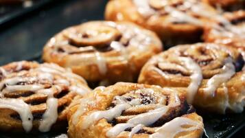 Free daily buffet breakfast