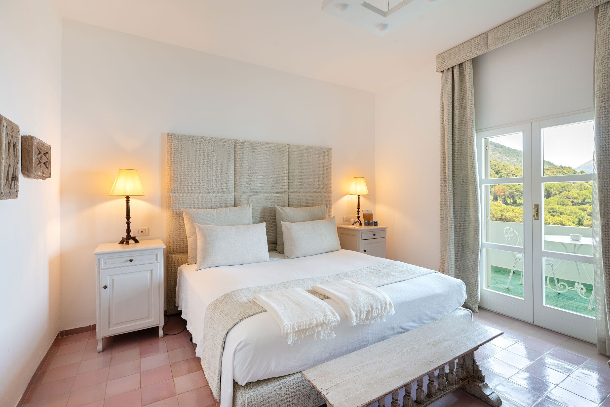 premium double or twin room | 1 bedroom, minibar, in-room safe, individually decorated