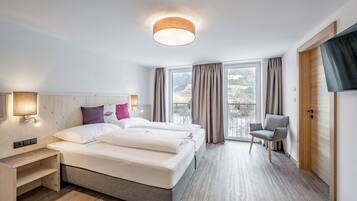 In-room safe, desk, free WiFi, bed sheets