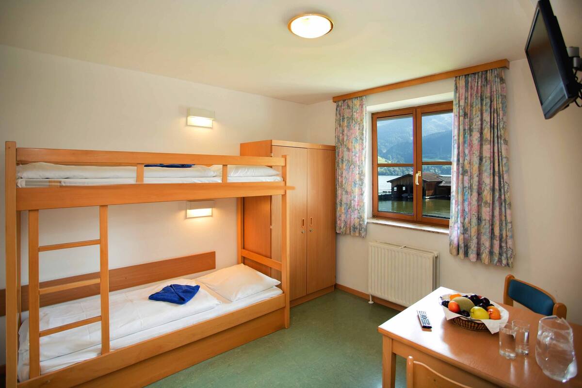 1 chambre, literie hypoallergénique, coffres-forts dans les chambres