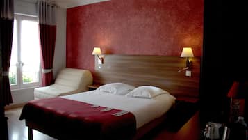 Superior Double Room | In-room safe, desk, blackout drapes, free WiFi