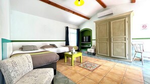 Literie de qualité supérieure, coffres-forts dans les chambres
