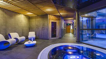 Bain à remous intérieur