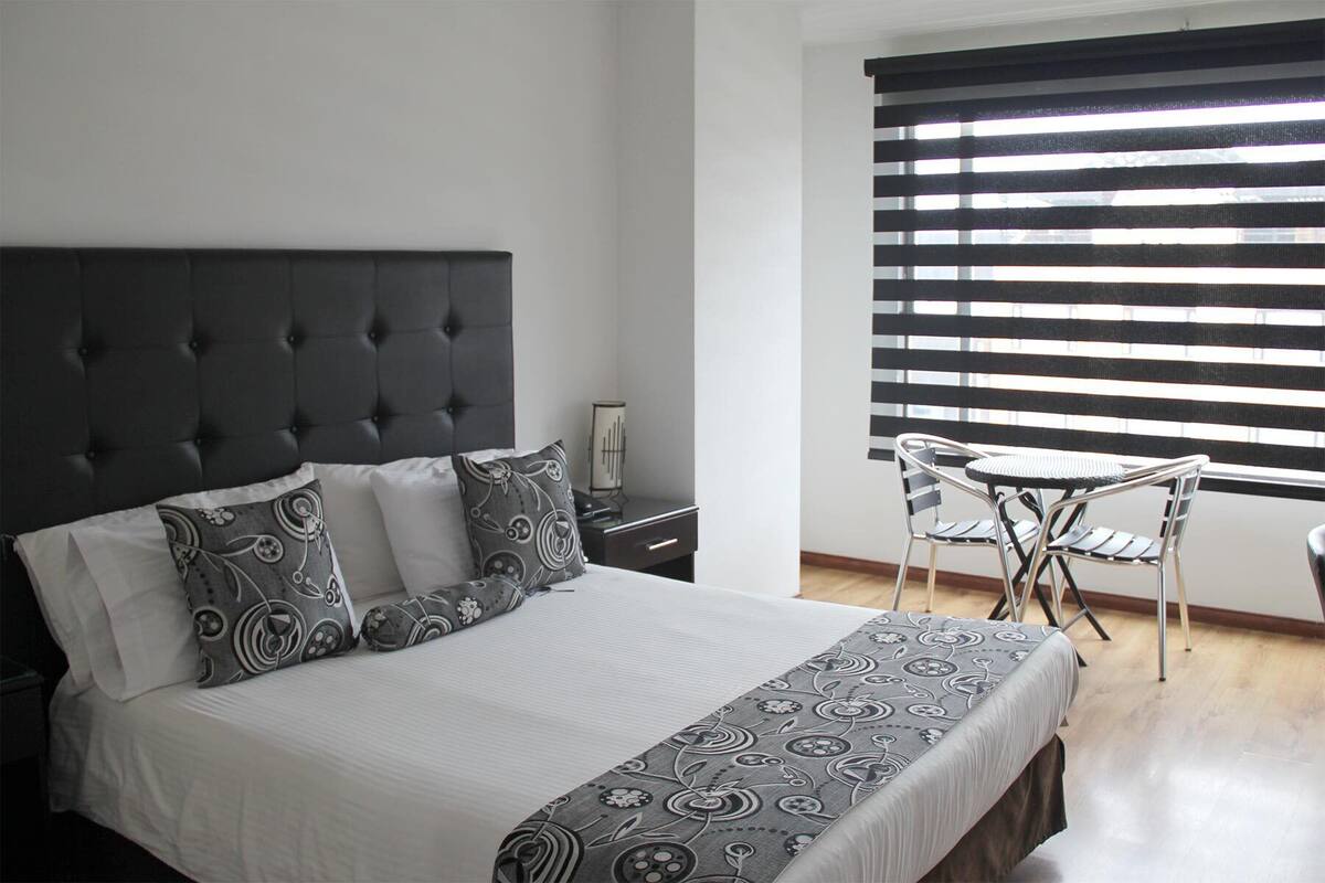 Egyptian cotton sheets, premium bedding, down comforters