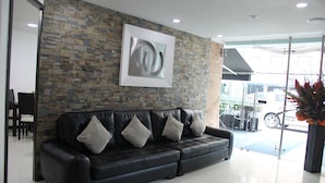 Building design - Hotel Santafe Real (Bogotá)