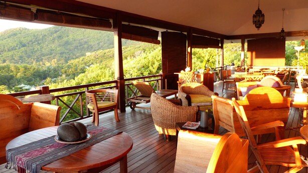 Dining - Demeure de Cap Maçon (Mahé Island)