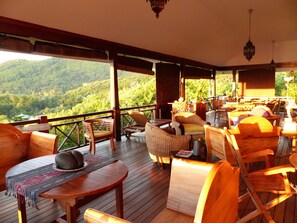 Dining - Demeure de Cap Maçon (Mahé Island)