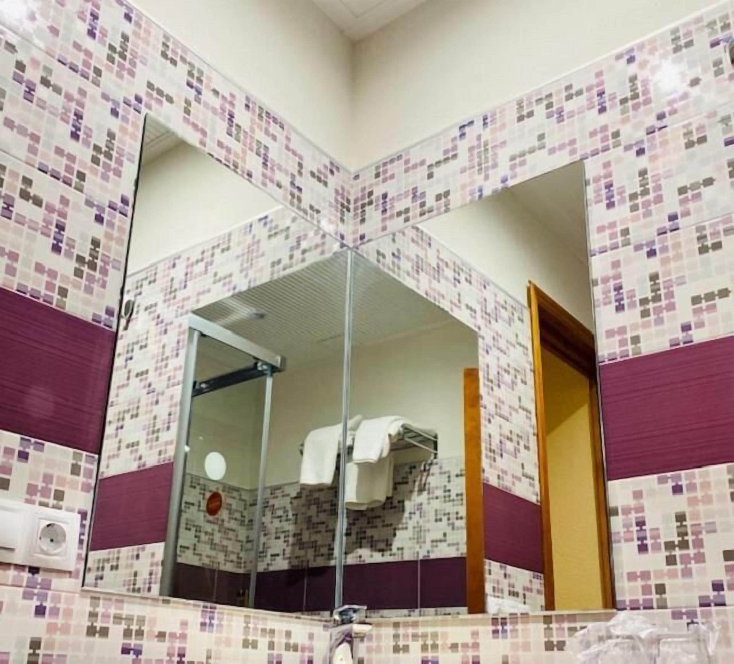 Photo - Hostal León