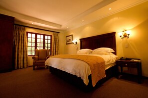 Deluxe-Zimmer | Minibar, Zimmersafe, Schreibtisch, kostenloses WLAN