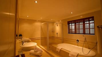 Suite, 1 trĂšs grand lit | Salle de bain