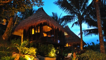 Deluxe Suite, 1 Queen Bed (Ifugao Spa) | 1 bedroom