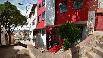 Fachada da propriedade