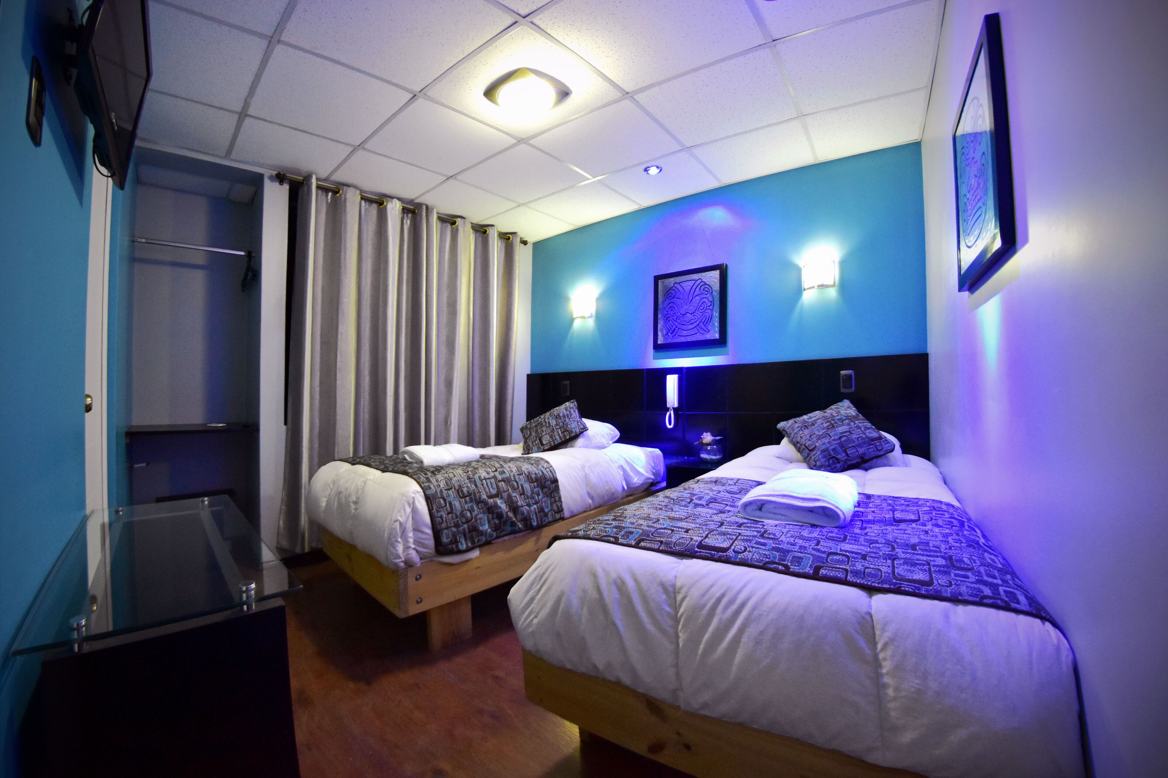 double room, 2 single beds | 1 bedroom, in-room safe, individually decorated, desk