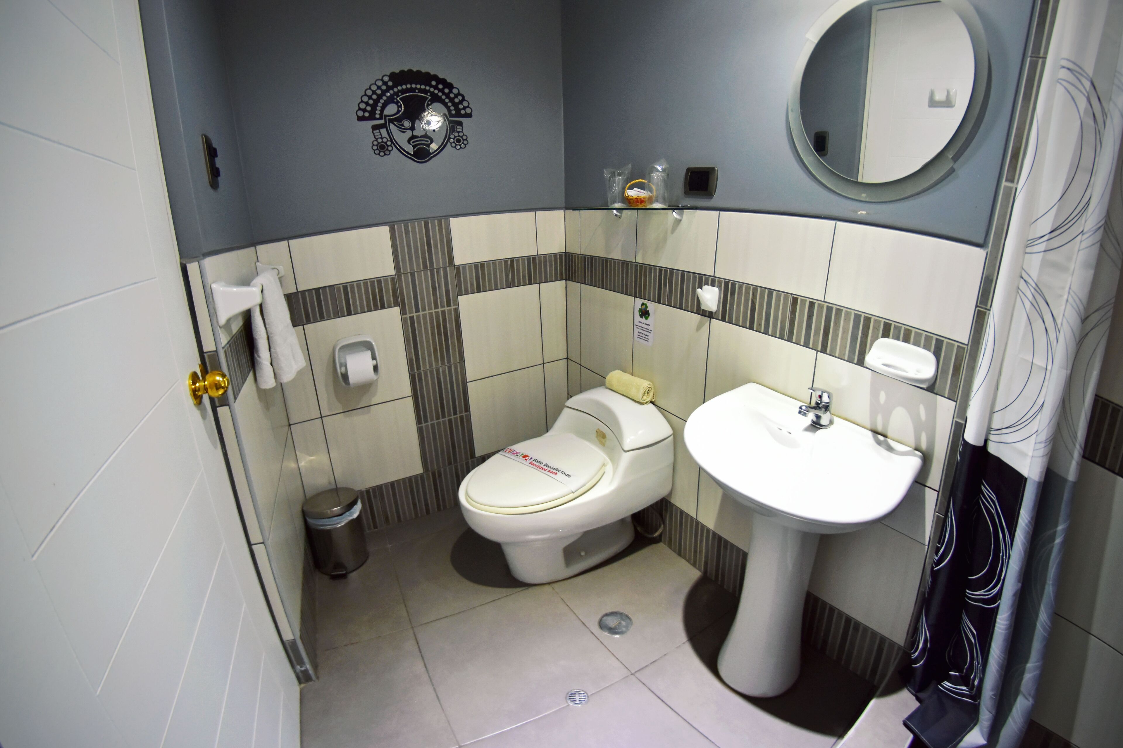 double room, 2 single beds | bathroom | shower, free toiletries, hair dryer, bidet