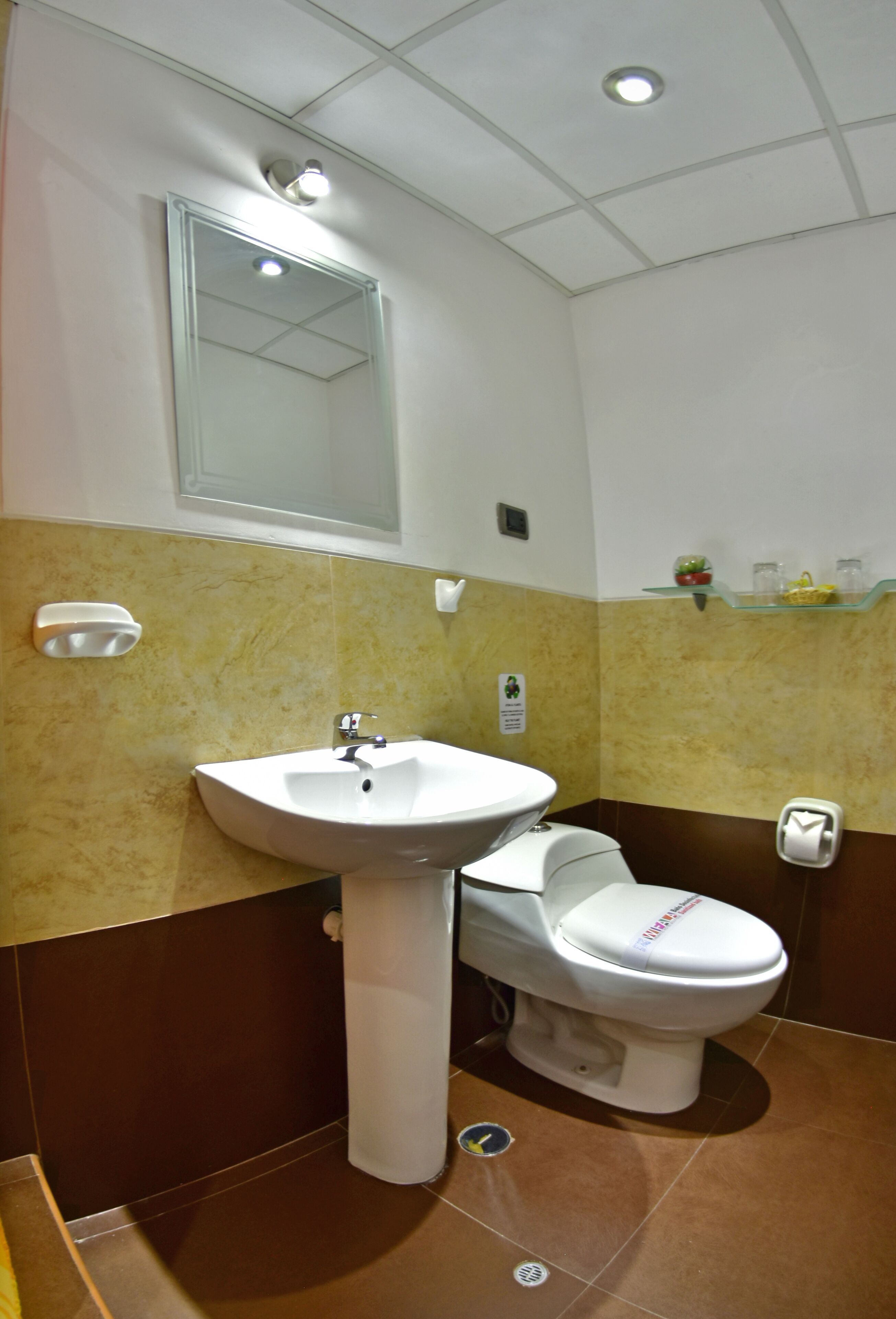 double room | bathroom | shower, free toiletries, hair dryer, bidet