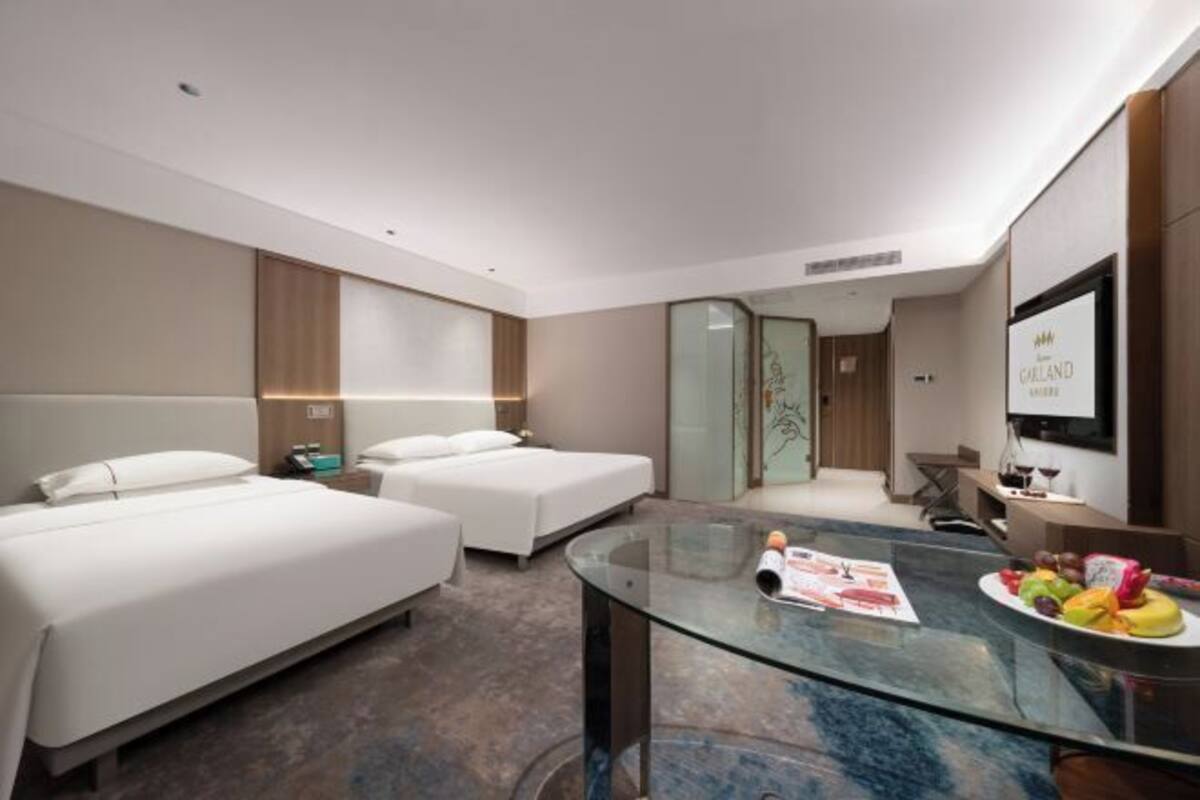 Minibar, desk, blackout drapes, soundproofing