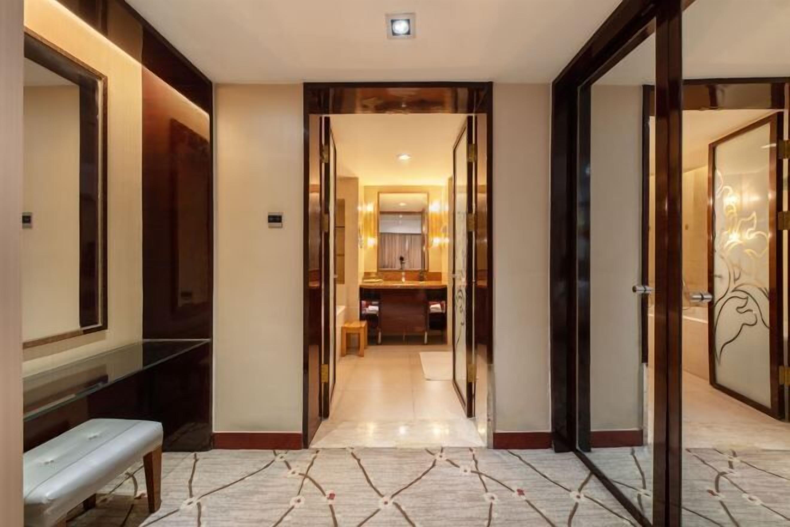 Minibar, desk, blackout drapes, soundproofing