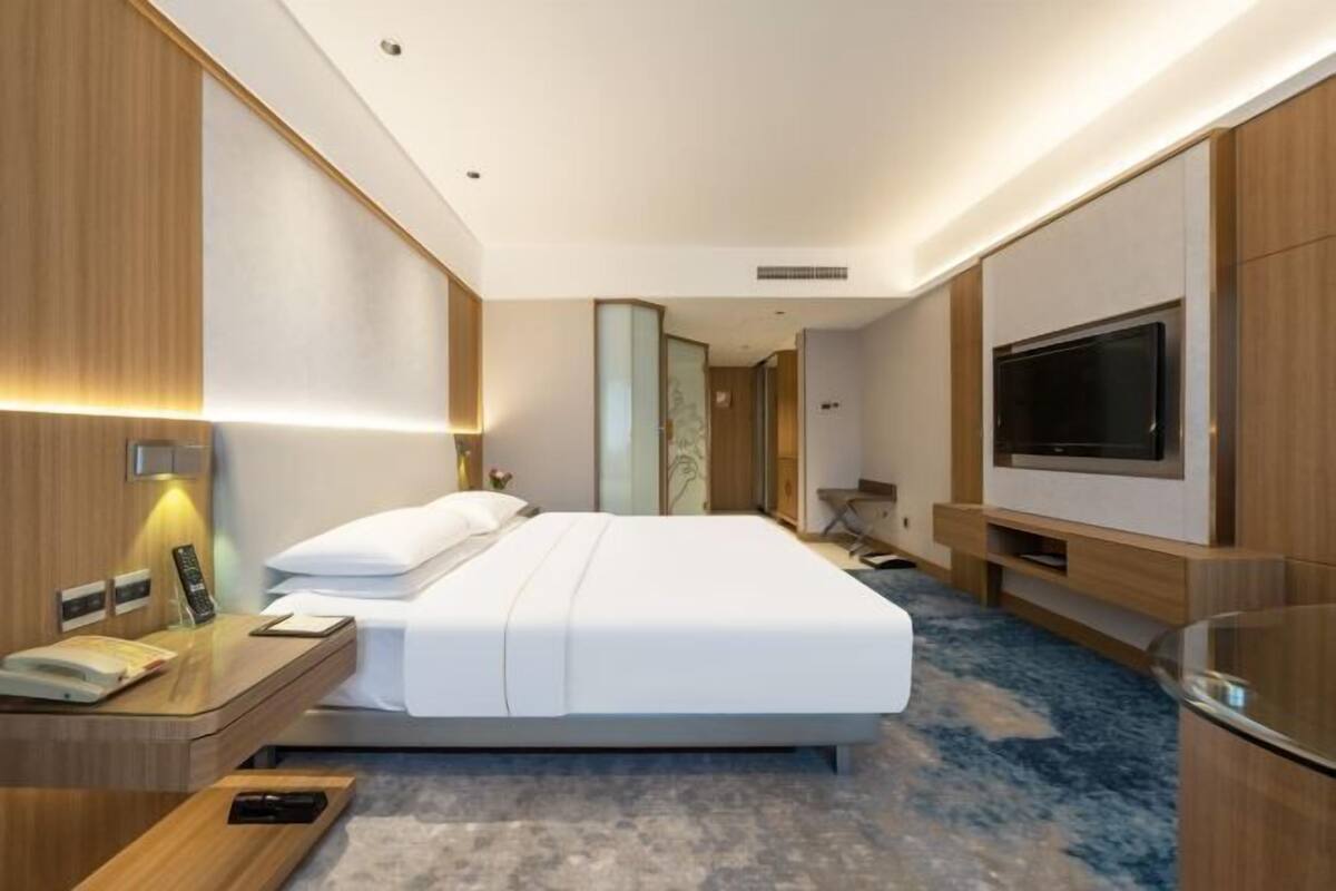 Minibar, desk, blackout curtains, soundproofing