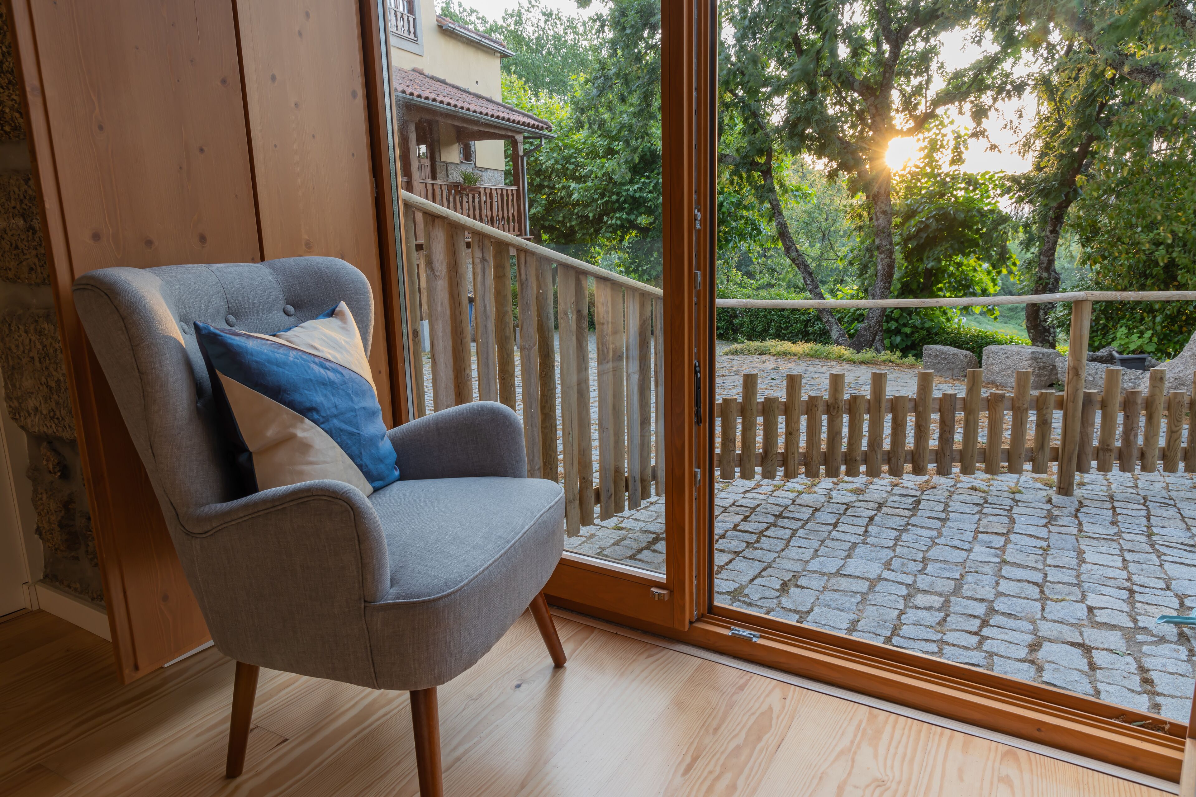 Studio | Blackout drapes, free cribs/infant beds, rollaway beds, free WiFi