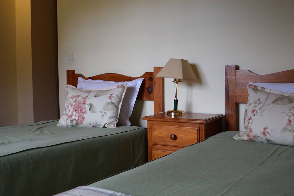 Blackout drapes, free cribs/infant beds, rollaway beds, free WiFi