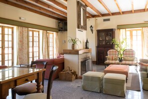 Fireplace - Aparthotel Quinta do Crestelo (Seia)