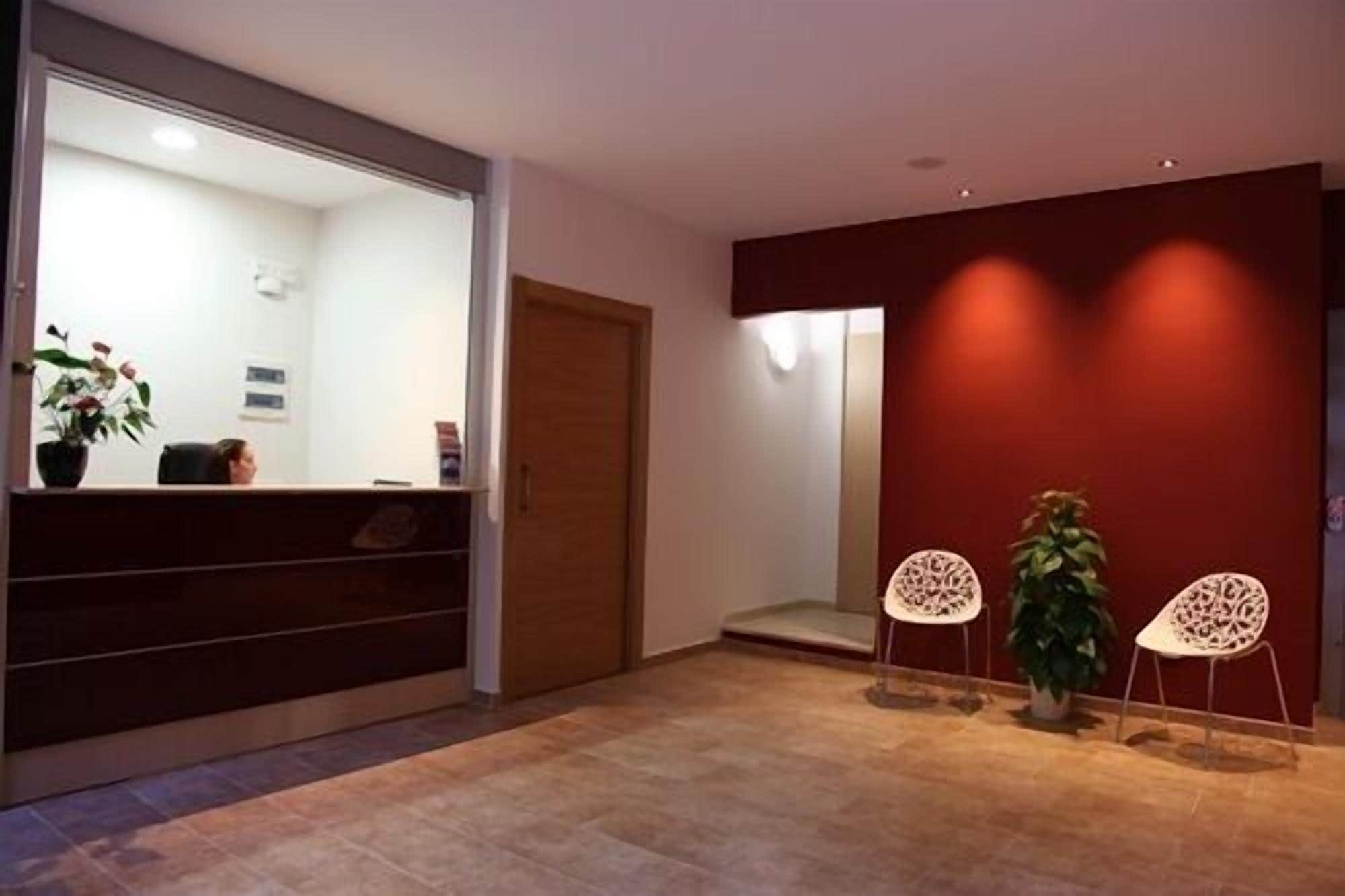 2 Star Hotels