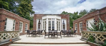 Donnington Grove Country Club