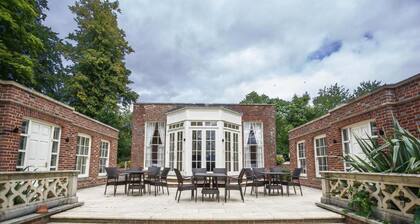 Donnington Grove Country Club