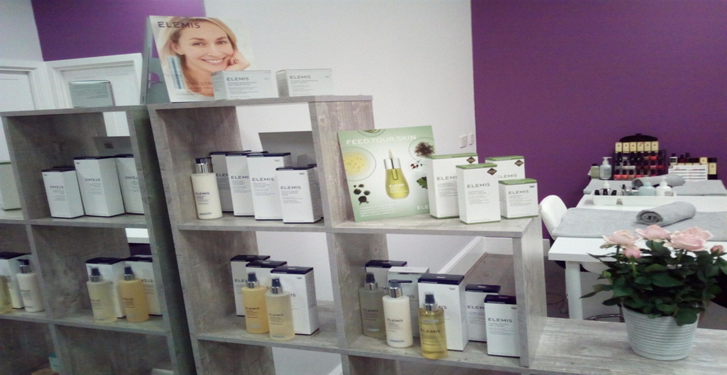 Behandlingsrom for par, kroppsbehandlinger og massasje med varme steiner