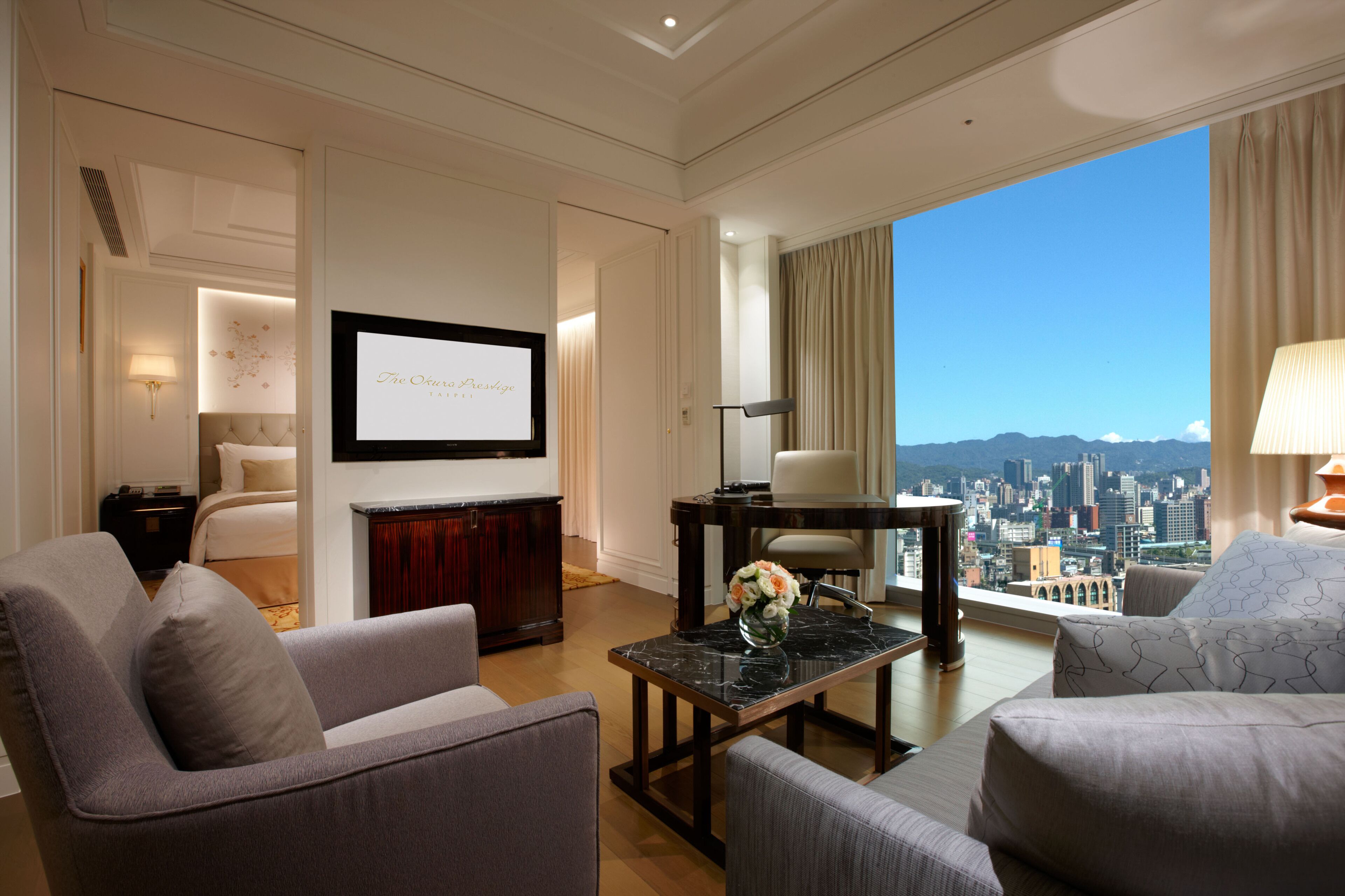executive room, city view | city view