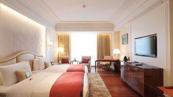 Premium bedding, down duvets, pillow-top beds, minibar