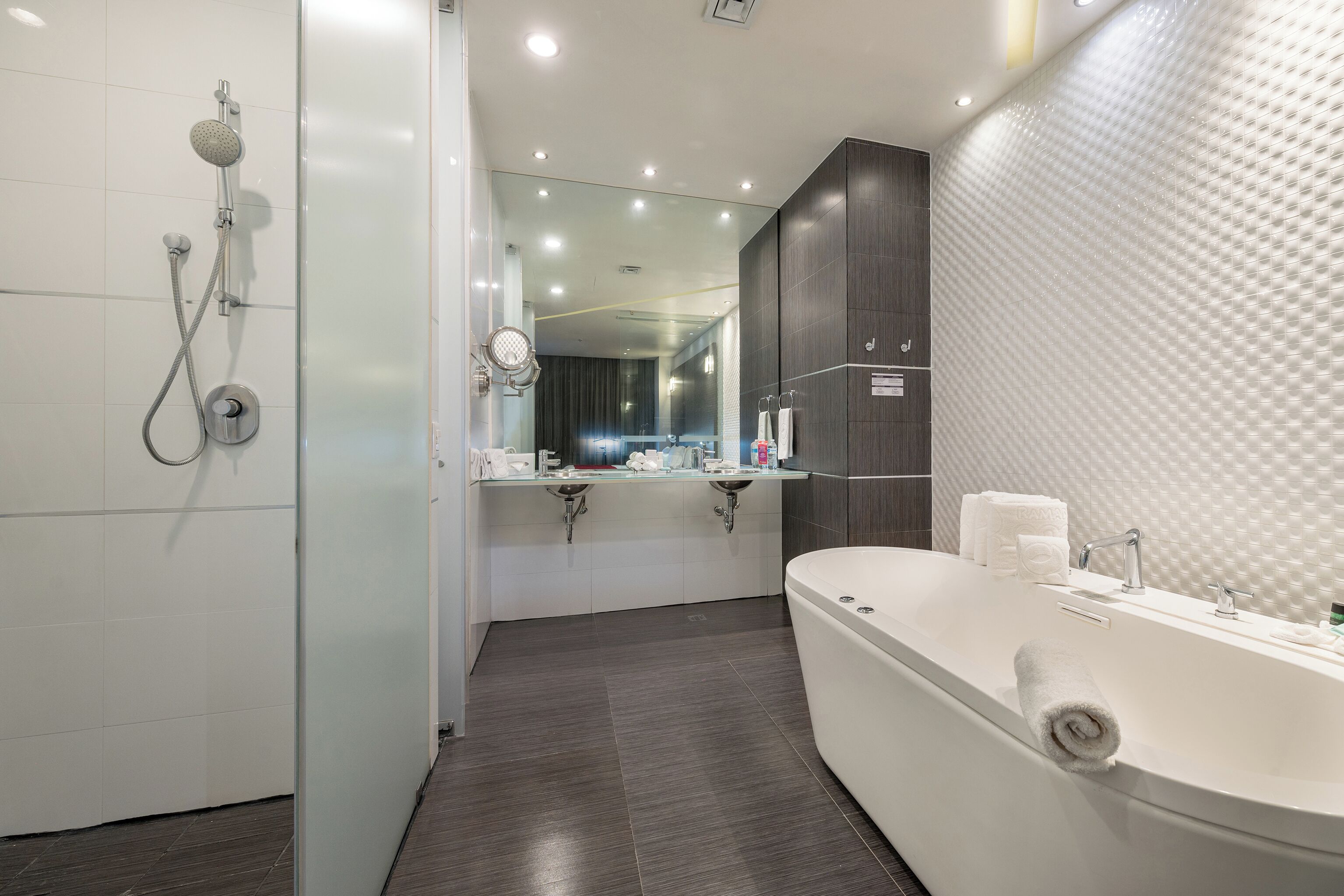 Photo - Ramada Encore by Wyndham Guadalajara Sur