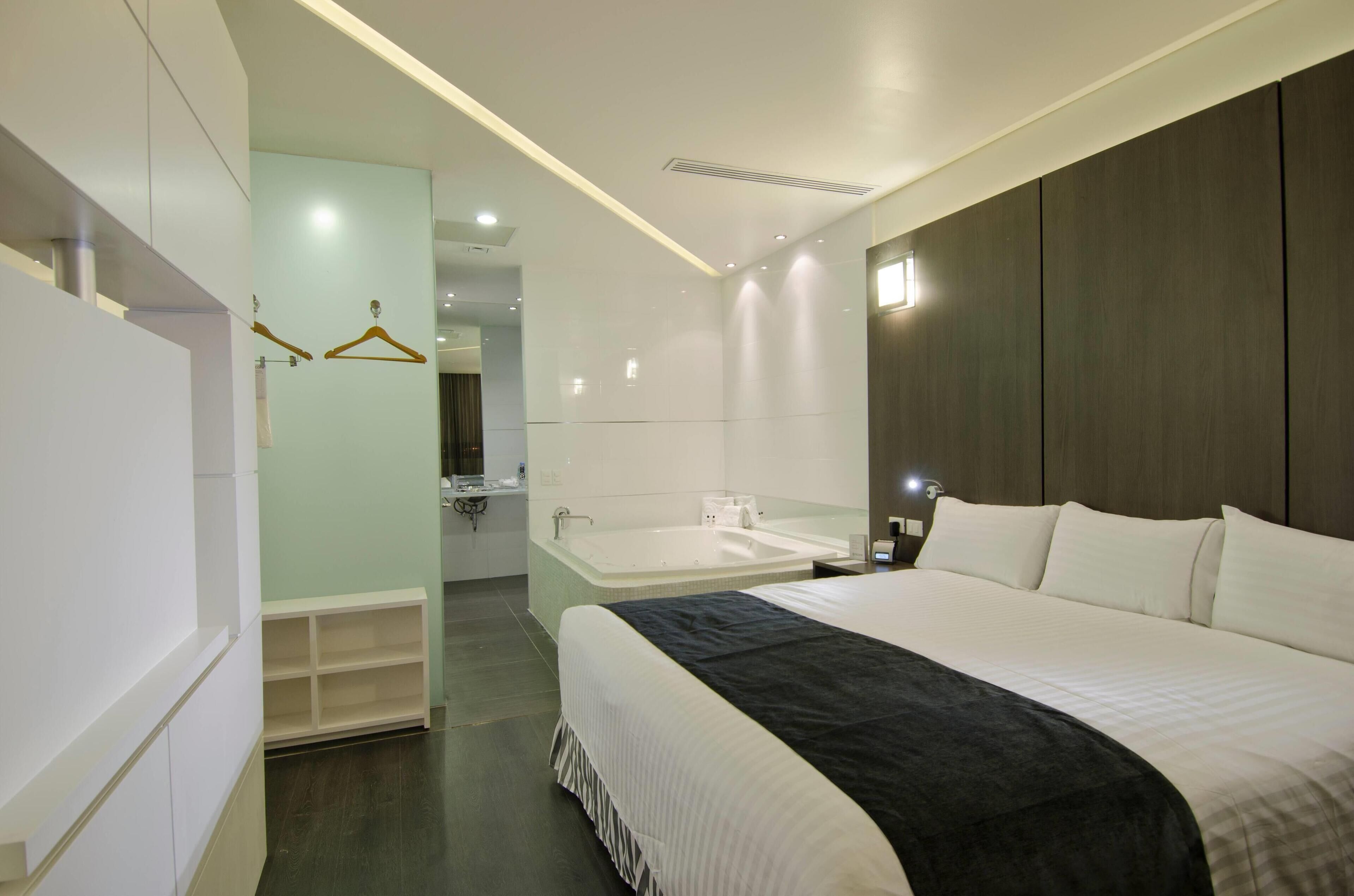Photo - Ramada Encore by Wyndham Guadalajara Sur