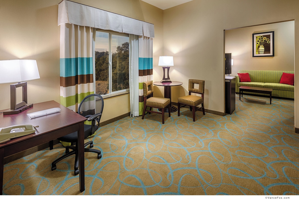 In-room safe, desk, blackout drapes, iron/ironing board
