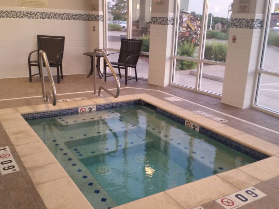 Bain à remous intérieur
