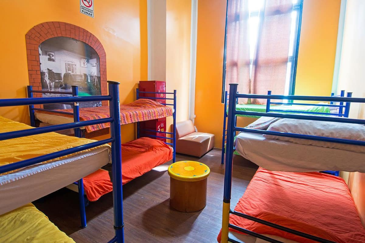 Dormitorio compartido, dormitorio mixto (8 beds) | Edredón, camas con pillow-top y caja de seguridad en la habitación