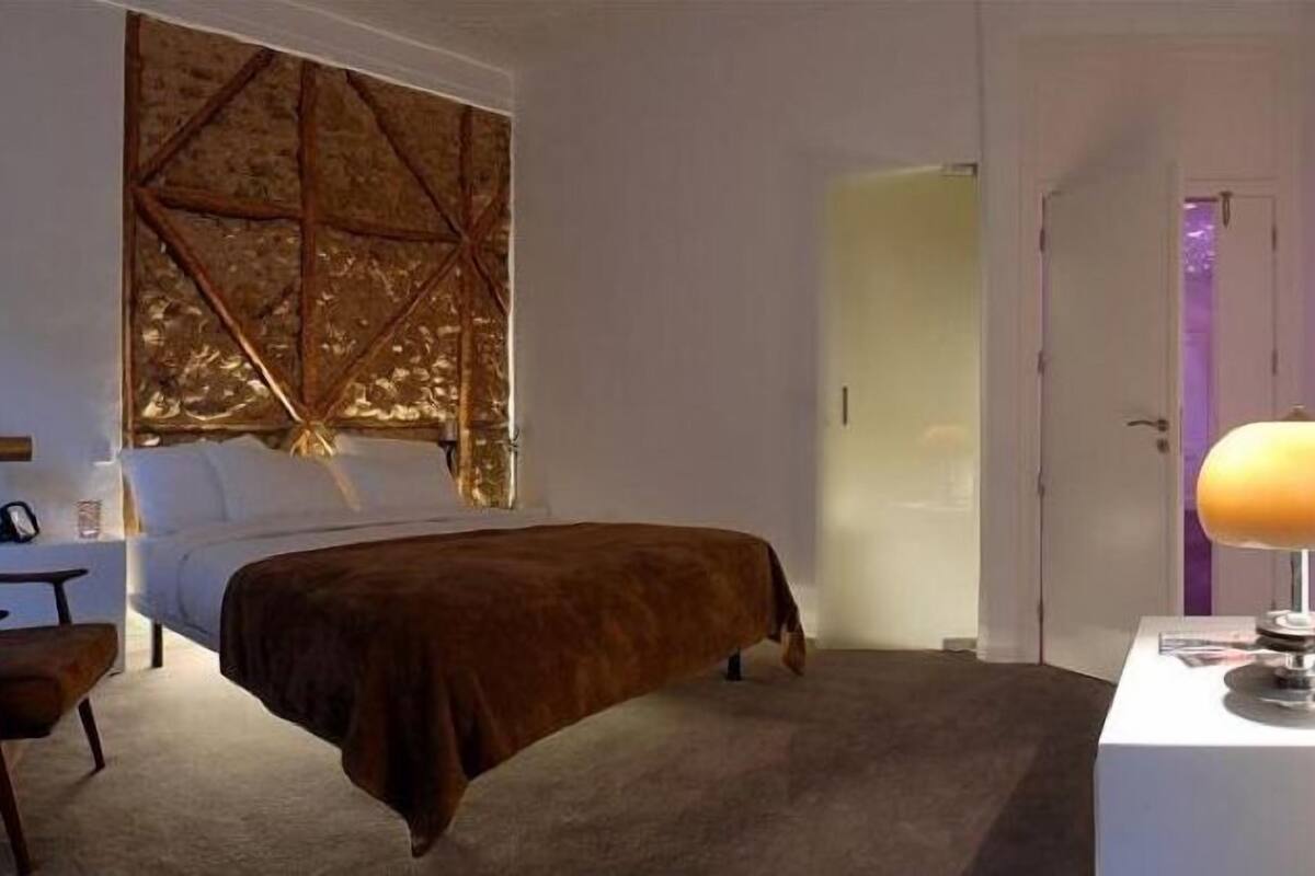 Doppelzimmer (Room 2)