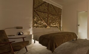 Tweepersoonskamer (Room 2) | Luxe beddengoed, een minibar, een kluis op de kamer