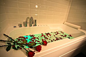 豪華雙人房, 按摩浴缸 (Breakfast at Navona Street Hotel) | 迷你吧、客房內保險箱、書桌、筆電工作空間