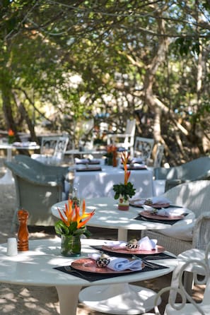 Petit déjeuner continental compris tous les jours