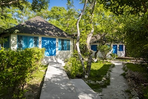 Standard Double Room | Living area - Hotel Coralina Island (Rosario Islands)